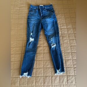 Abercrombie & Fitch curve love high rise skinny ankle jeans used 26 (2S)